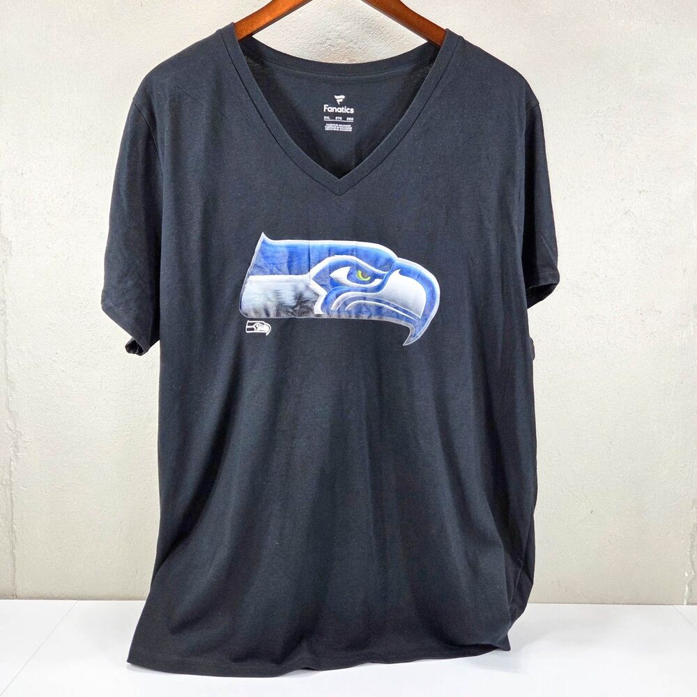 Seattle Seahawks Fanatics Women’s Black V-Neck T-Shirt Sz 2XL